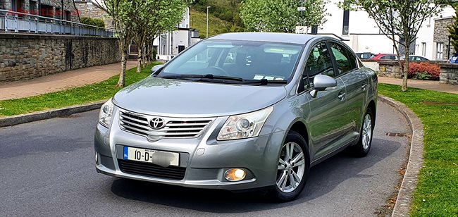 10 TOYOTA AVENSIS, Cars For Sale