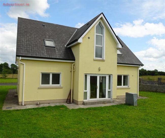 4 LISACUL MANOR, LISACUL, CO. For Sale, Property, Houses